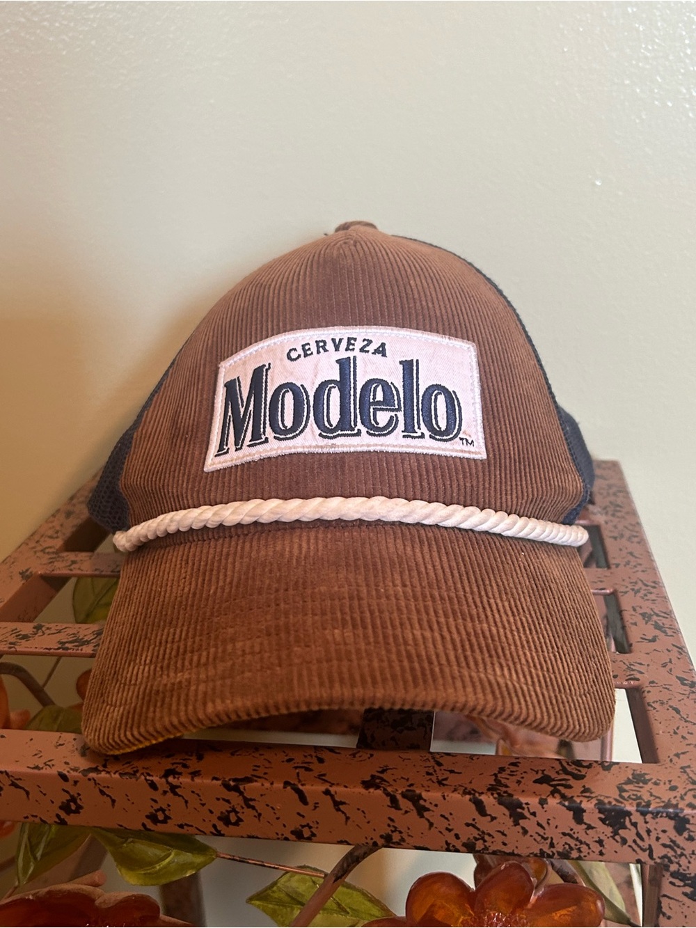 Modelo Cerveza Brown Corduroy Trucker Hat Rope Snapback Cap Mesh Back Clean